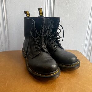 DR. MARTENS - 1460 Virginia Leather Mid Calf Boots - SOFT LEATHER - Size US 8